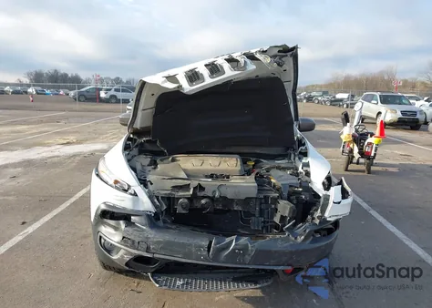 2016 Jeep Cherokee Trailhawk z USA, uszkodzony, nr VIN 1C4PJMBS5GW183968